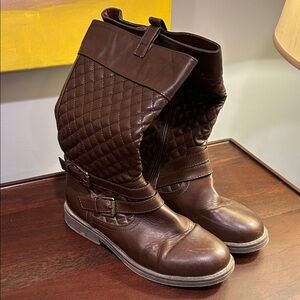 Brown Quilted Girl’s Boots